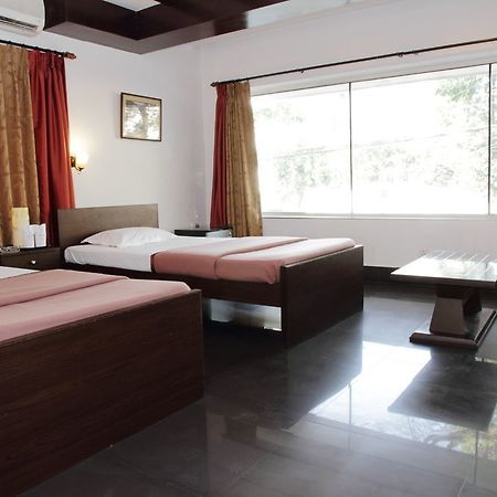 Wise Owl Comfotel Calcutta Buitenkant foto