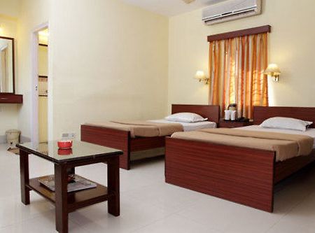 Wise Owl Comfotel Calcutta Buitenkant foto