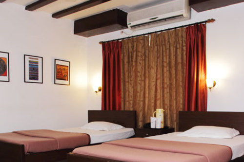 Wise Owl Comfotel Calcutta Buitenkant foto